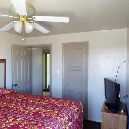 Cypress Tree Motel Cayucos Room photo