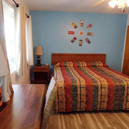 Cypress Tree Motel Cayucos Room photo